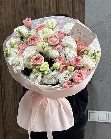 Романтичный дуэт пионовидных роз и эустомы with delivery to Astana
