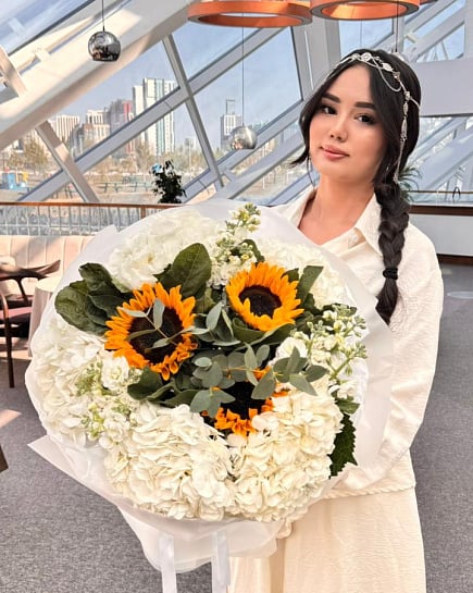 Цветы 34900 ₸ with delivery to Astana