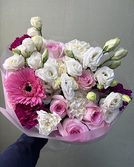 Романтичный микс с герберами и эустомой with delivery to Astana