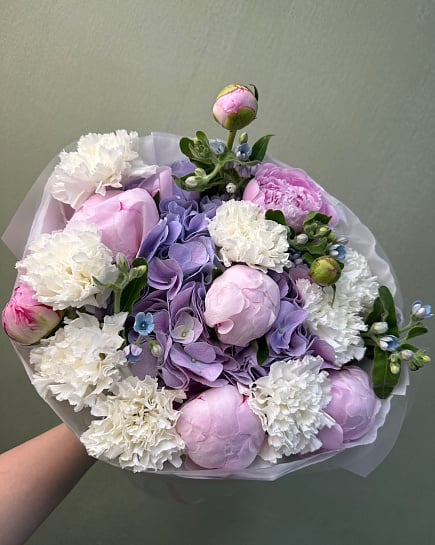 Пионово-гортензиевый микс в пастельных тонах with delivery to Astana