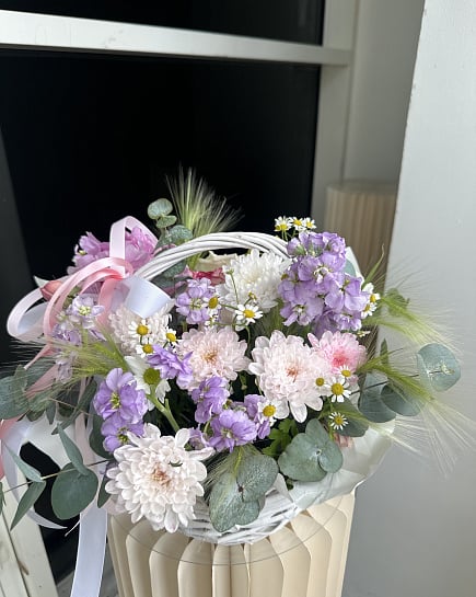 Весенняя палитра в корзине with delivery to Astana