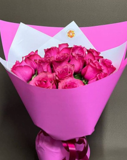 Букет из 15 голландских малиновых роз with delivery to Almaty