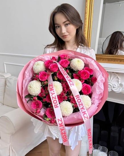 Цветы 21300 ₸ with delivery to Астане