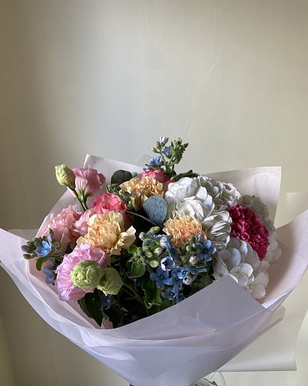 Пастельная гармония с гортензией и эустомой with delivery to Astana