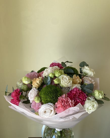 Яркий микс из эустомы и гвоздик with delivery to Astana