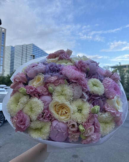 Пастельная гармония с пионовидными розами с доставкой по Астане